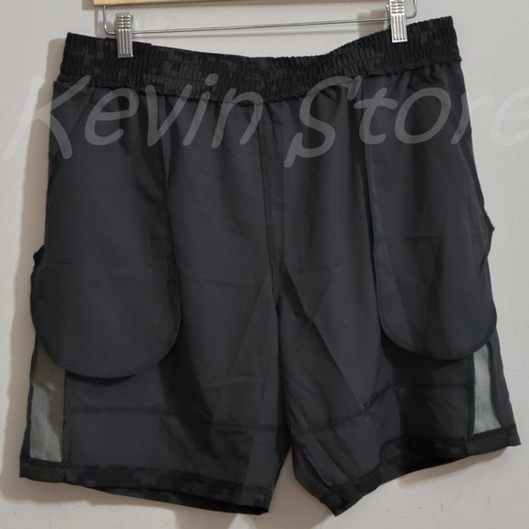 Black NWT Spyder Active Men’s Woven Short - Picture 5 of 7